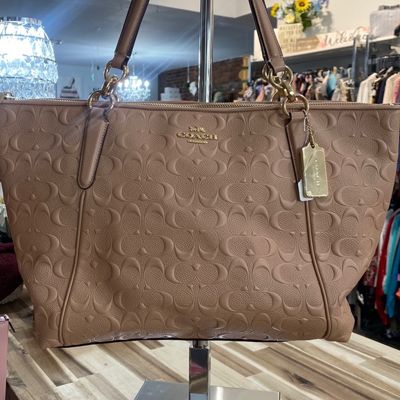 All leather Coach tote with signature embossed in leather - Picture 1 of 4